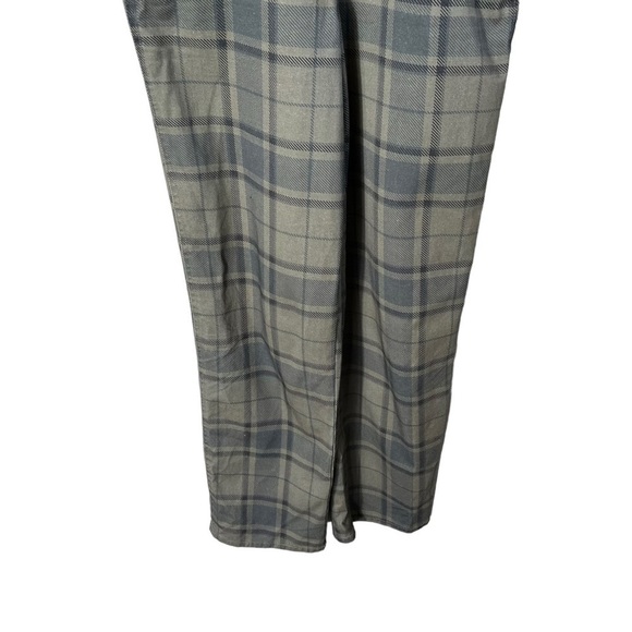 WEWOREWHAT Basic Overalls In Cool Plaid - Picture 7 of 13